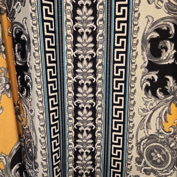 EST. 1949 beautiful tank top black yellow white misses size medium NWOT - Picture 2 of 7